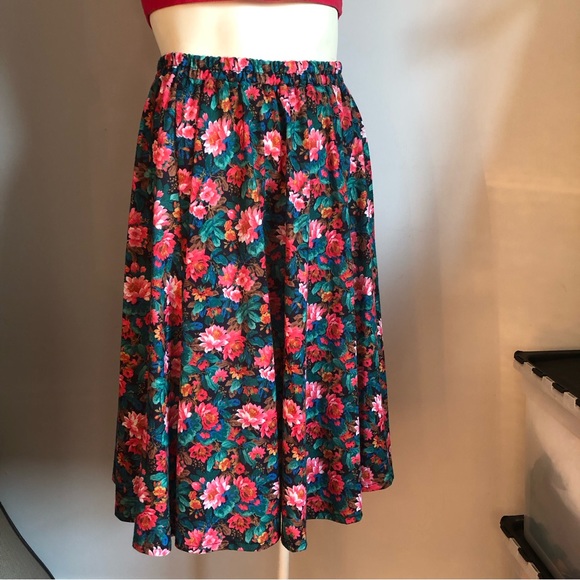 Faded 90s knit floral skirt elastic waist pilled distressed cool! - Picture 3 of 7